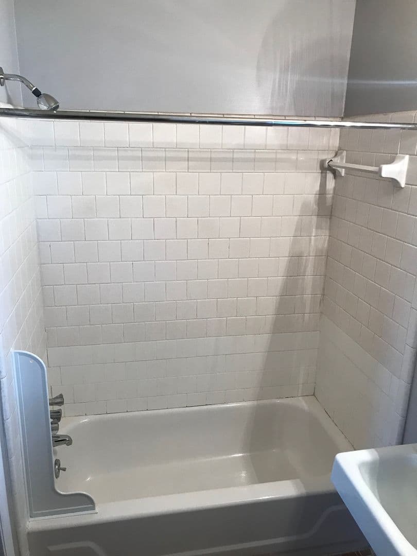 Athens Apartment: 1020 W. Hancock Ave