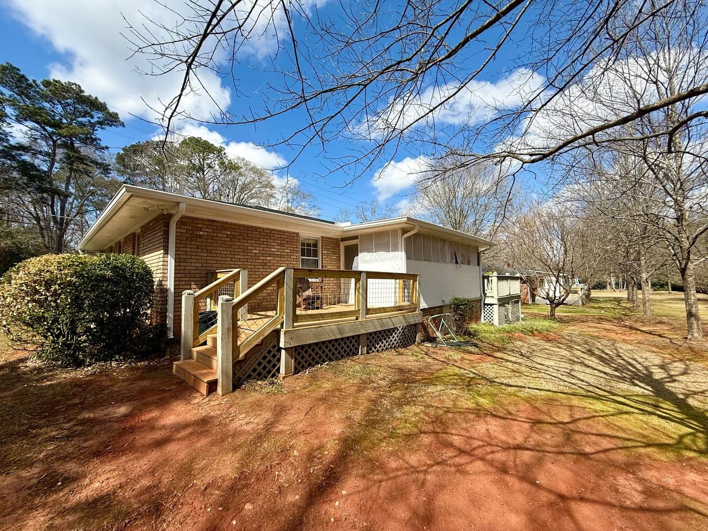 Watkinsville House: 140 Harden Hill Rd. A