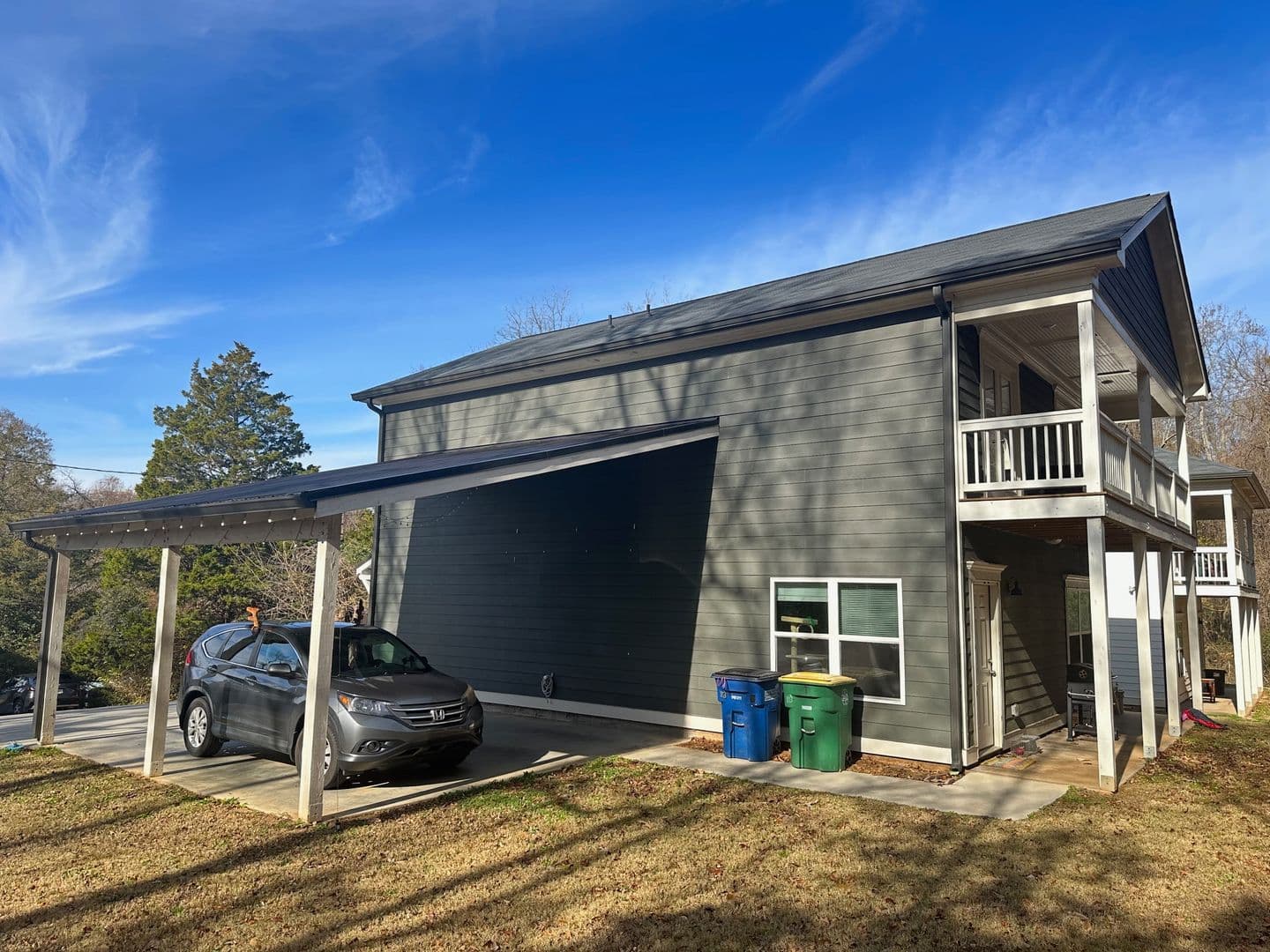 Athens House: 192 Marlin St