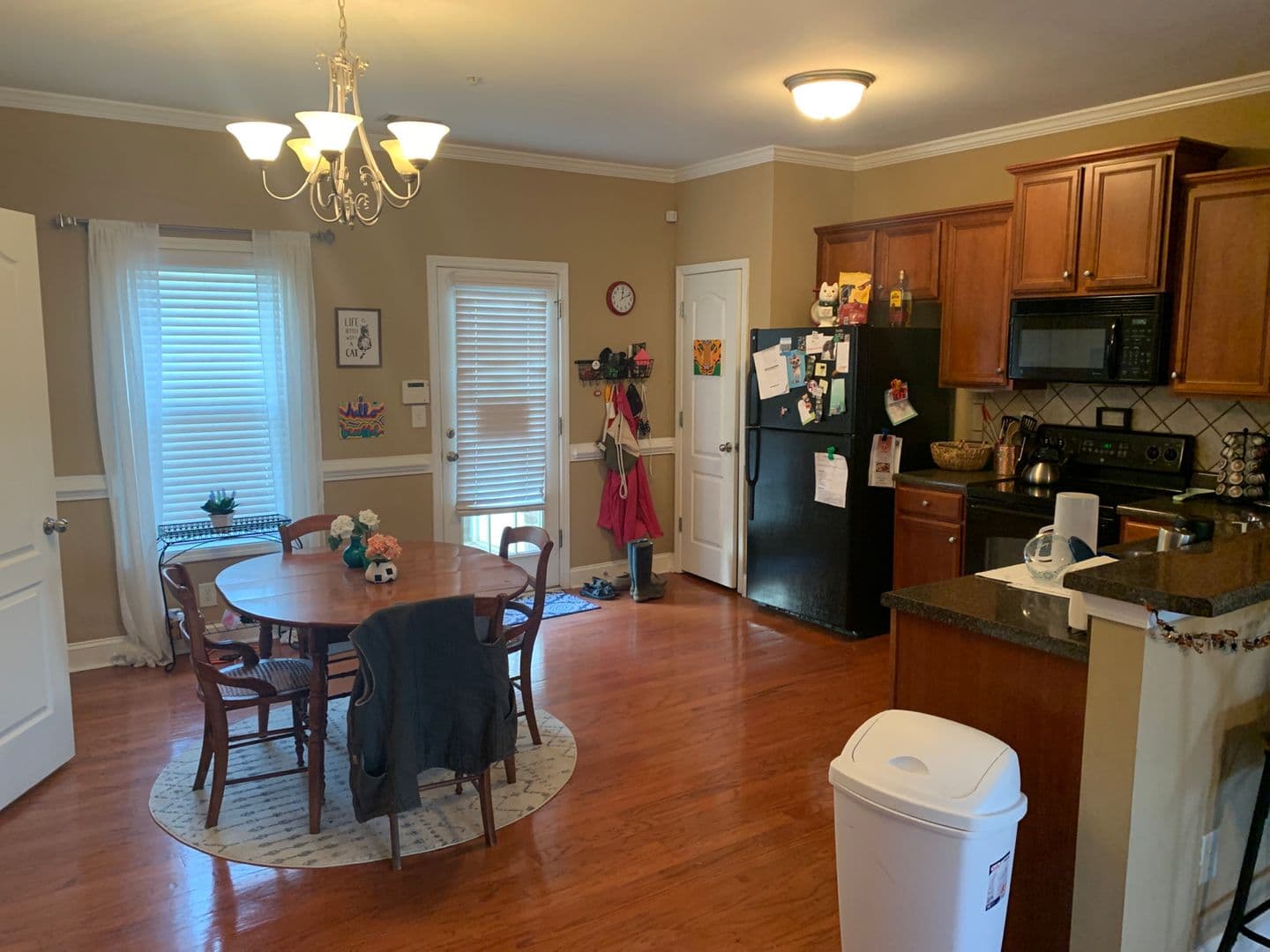 Athens House: 207 Oconee River Circle