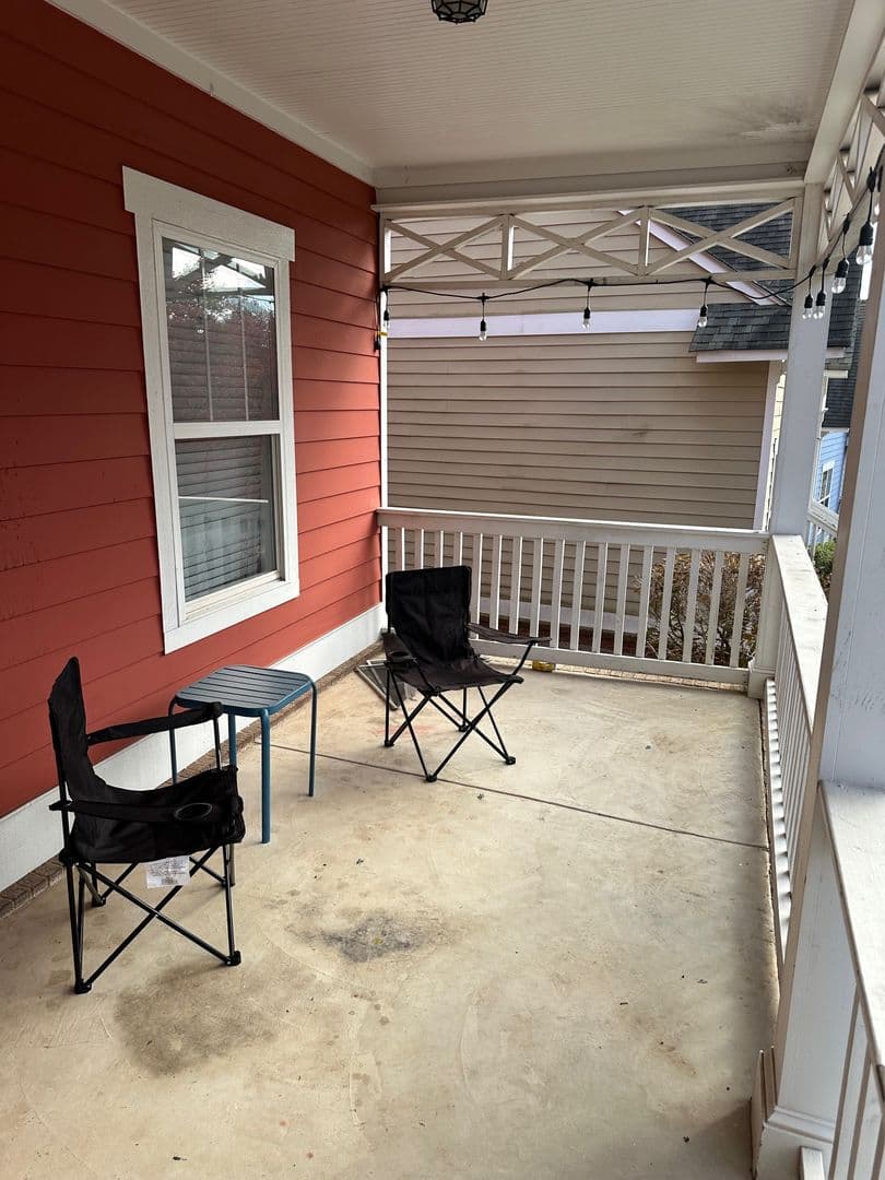 Athens House: 2230 Lakeside Drive
