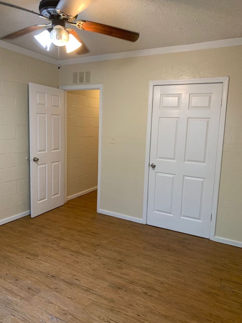 Athens Apartment: 190 Georgia Ave.