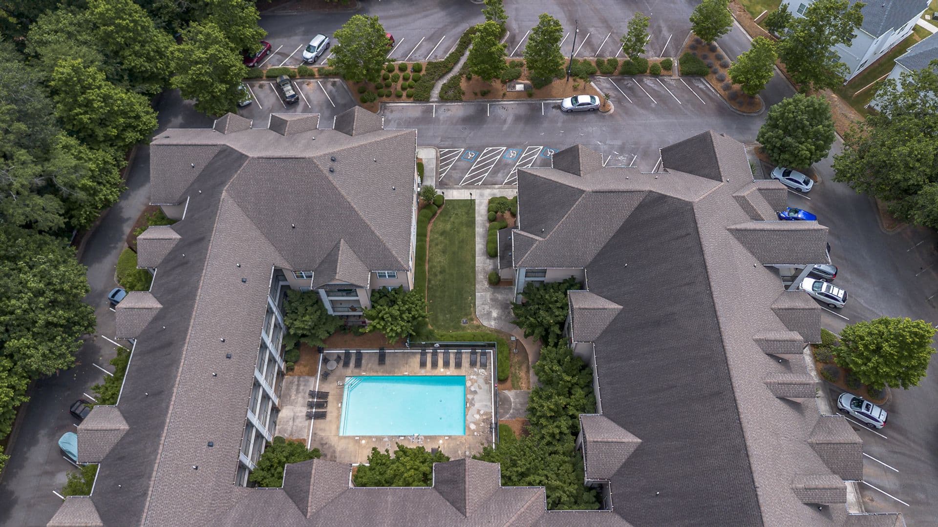 Athens Apartment: 2375 South Lumpkin Street