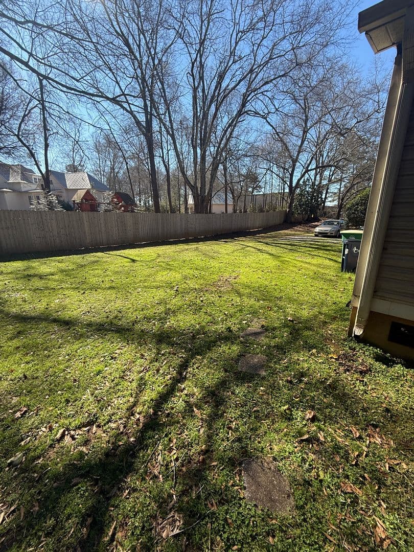 Athens House: 347 Sunset Dr.