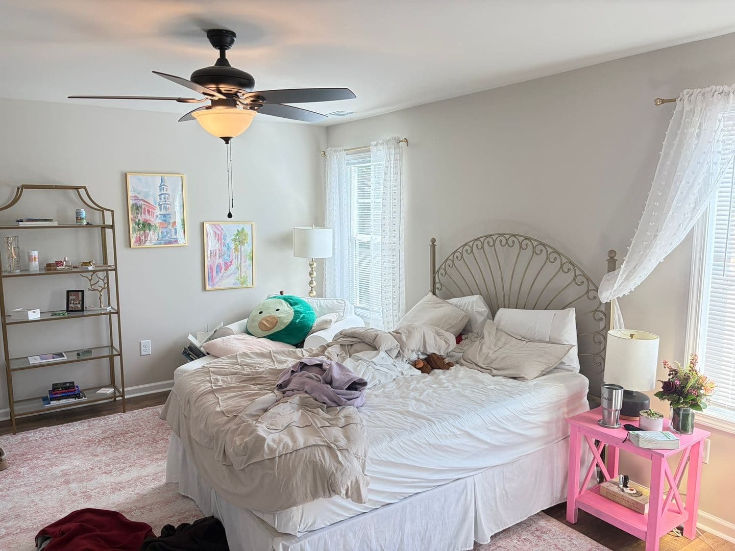 Athens House: 270 Bella Way