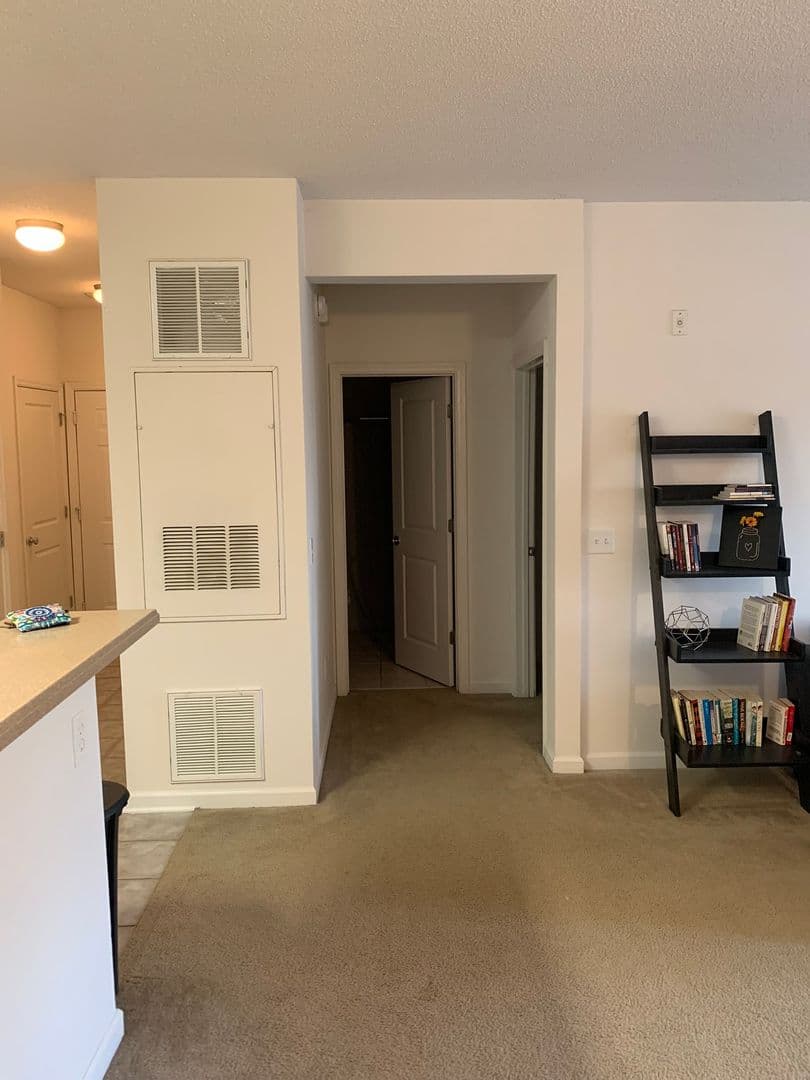 Athens Apartment: 2375 South Lumpkin Street
