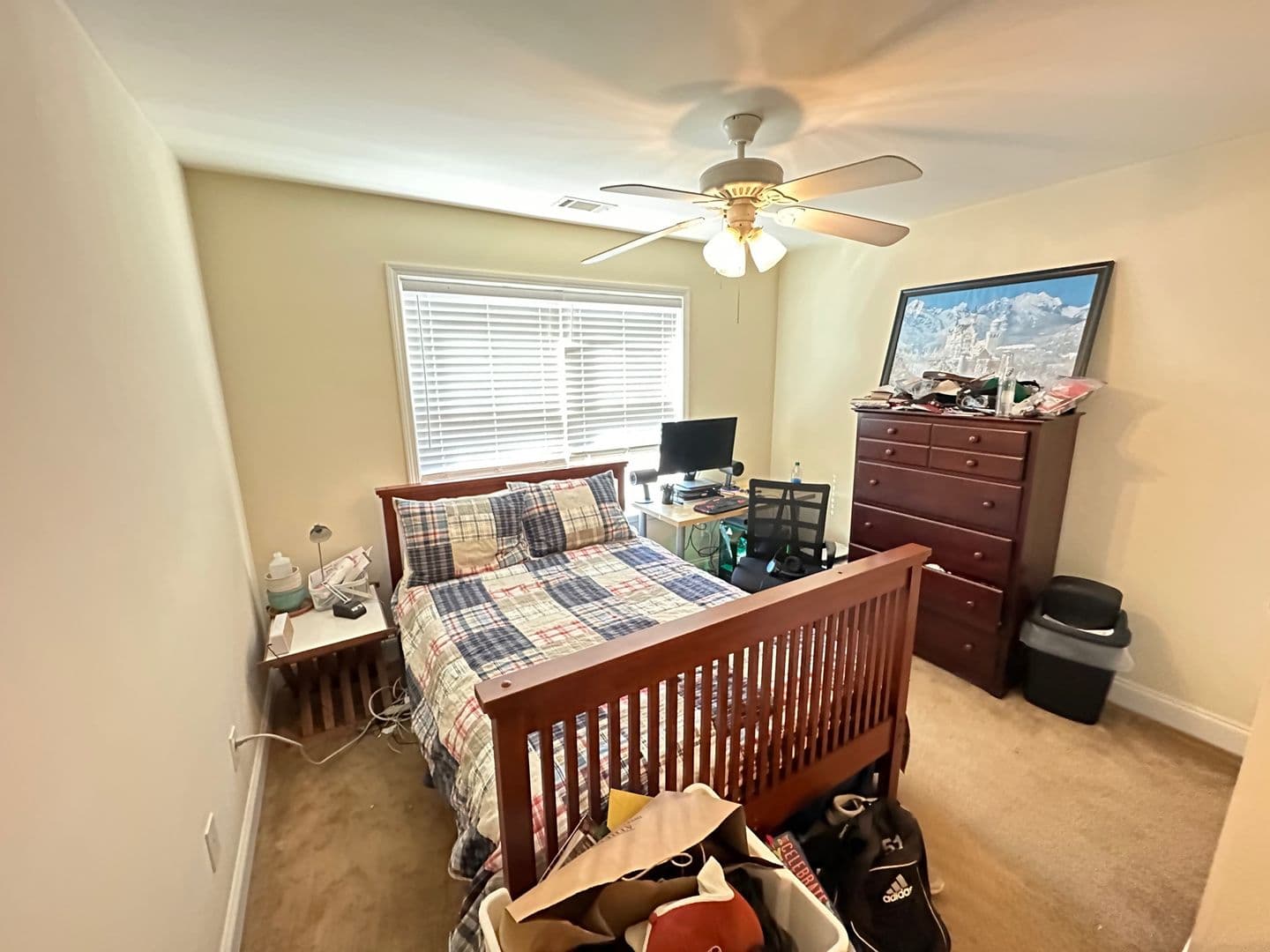 Athens House: 161 Jonas Ave