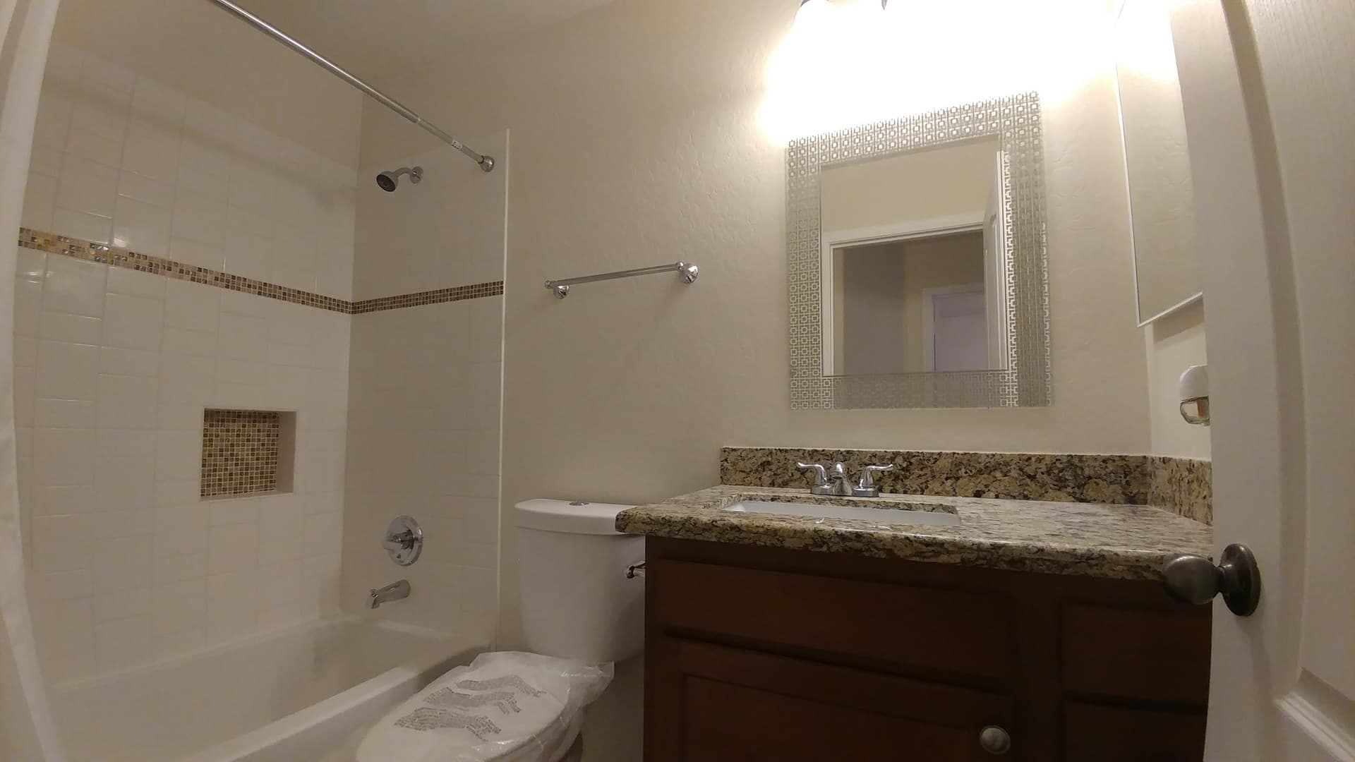 San Tan Valley House: 1004 W Dexter Way