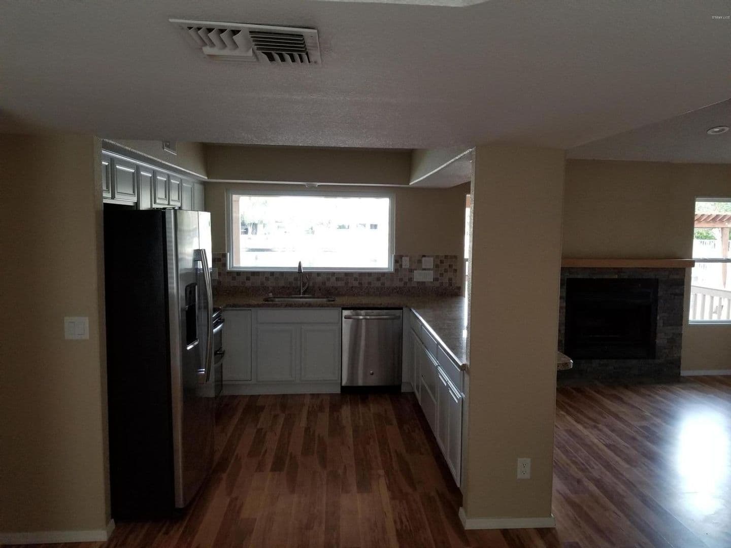 Chandler House: 1624 E Chicago St