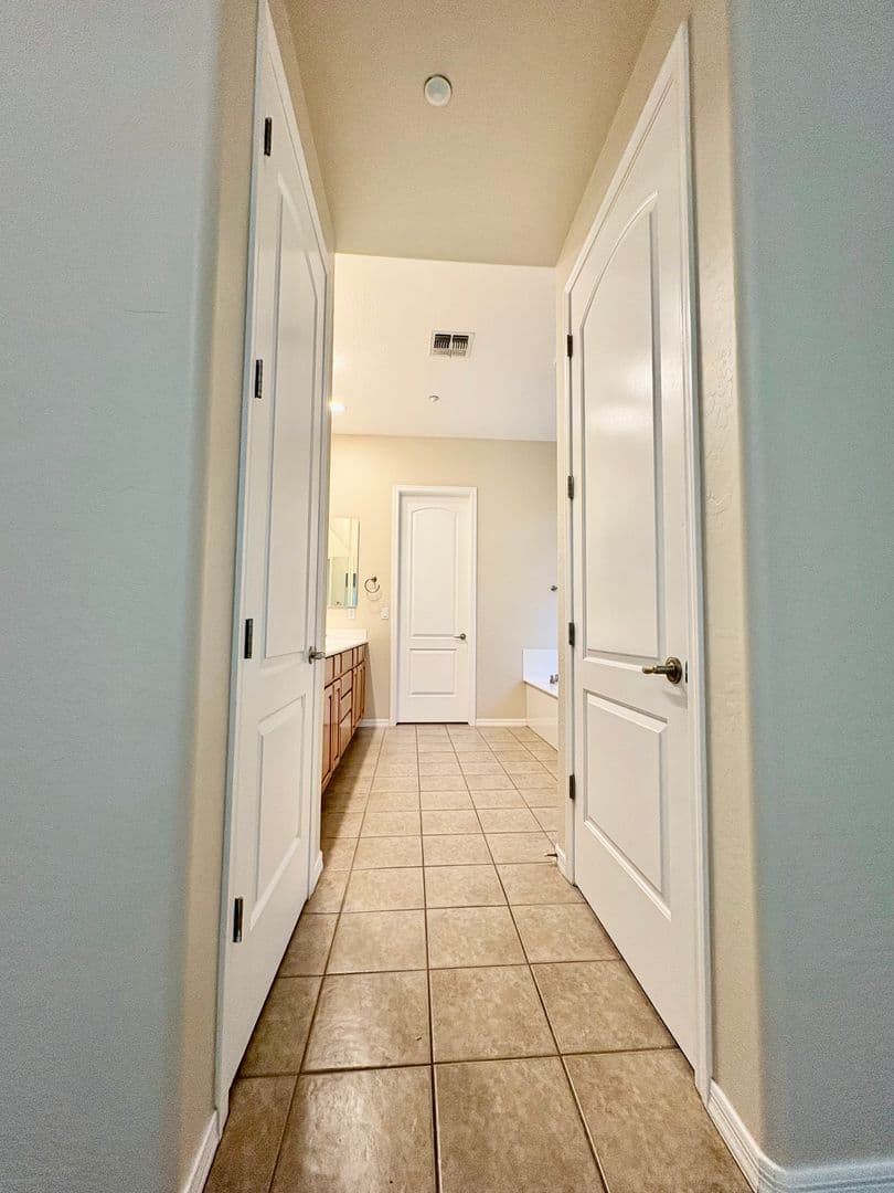 Peoria House: 27701 N. Higuera Drive