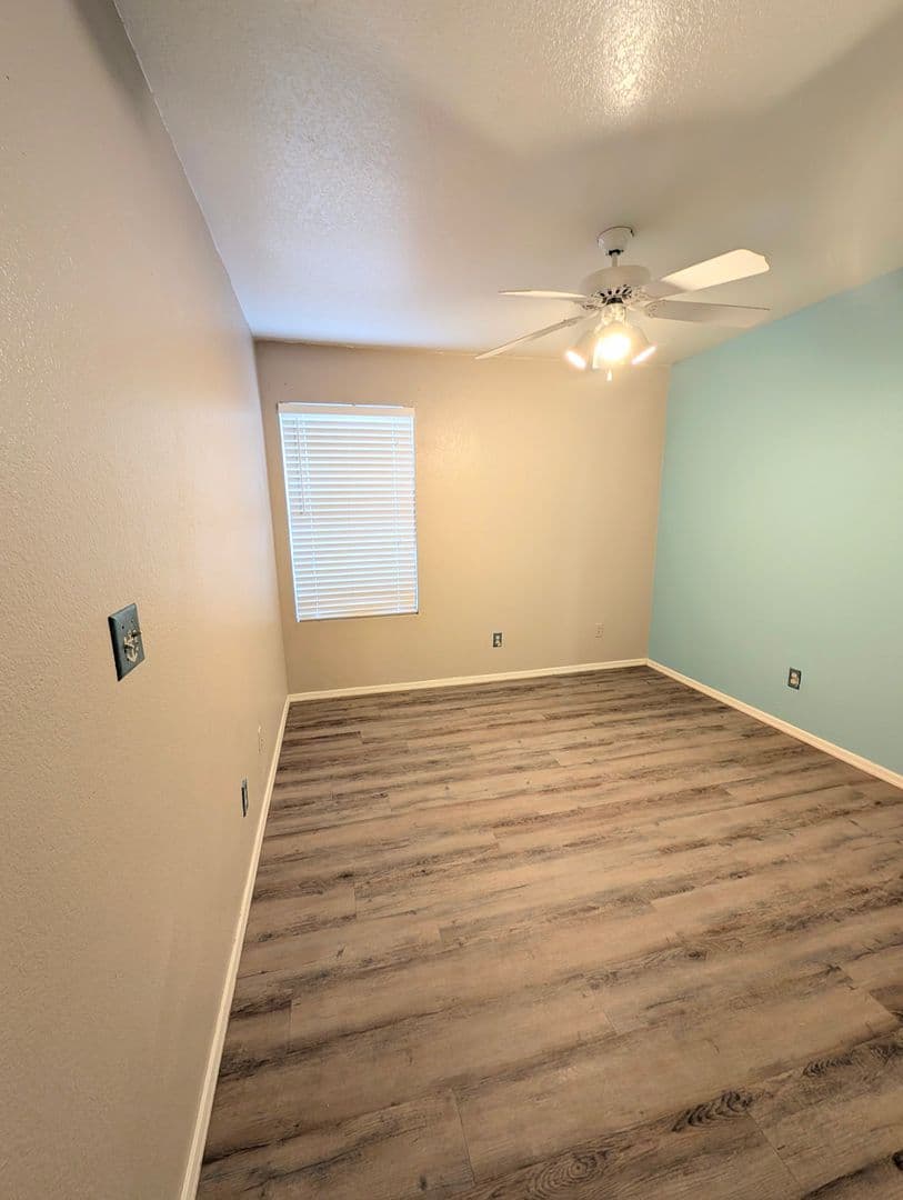 Gilbert House: 2325 E. Lakecrest Dr