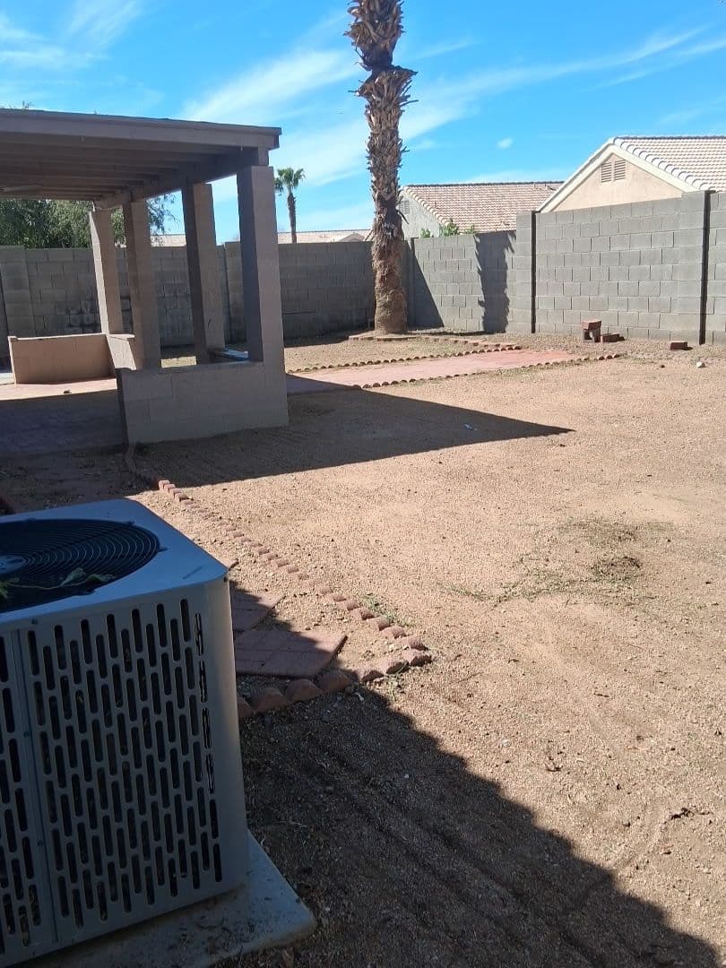 Apache Jct House: 2018 S Rennick Dr