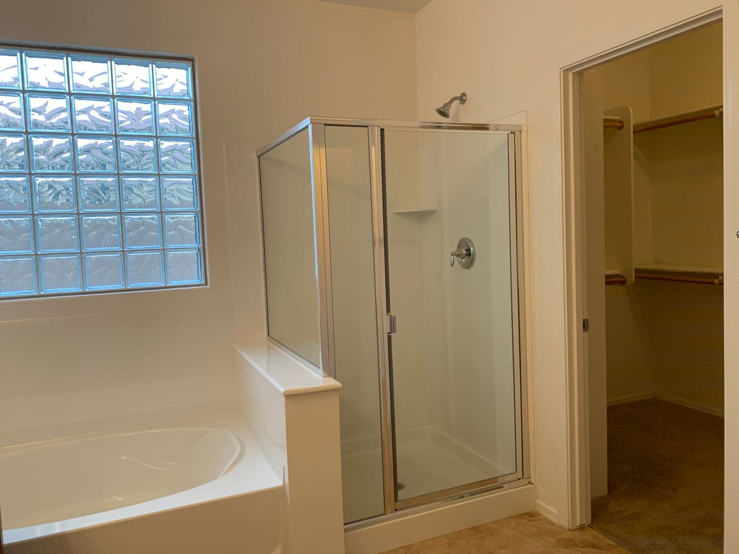 Chandler House: 3681 E Powell Pl