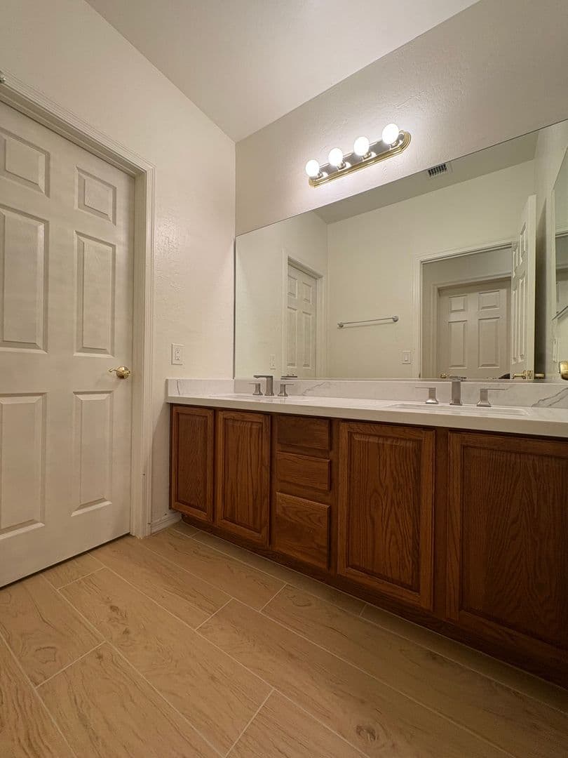 Chandler House: 3767 E Scorpio Pl