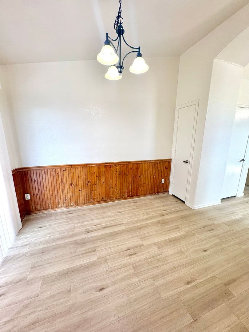 Apache Jct House: 2018 S Rennick Dr