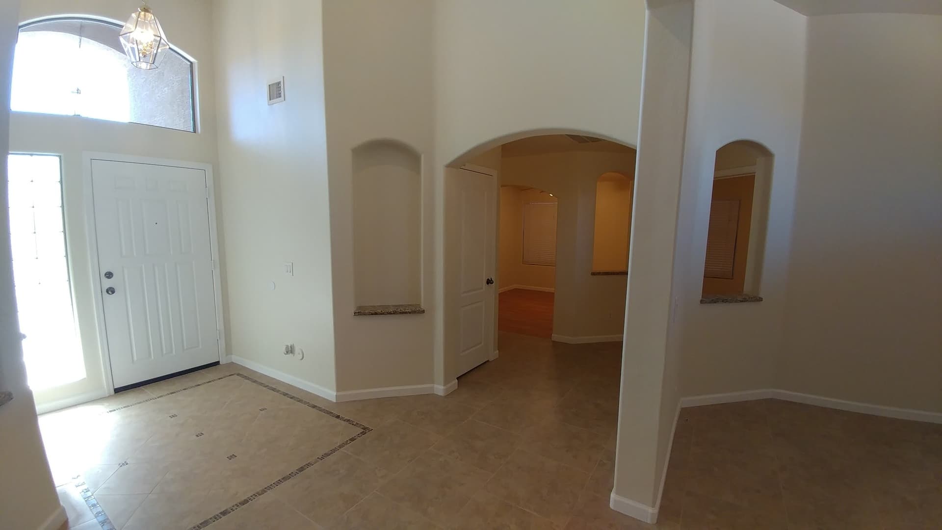 San Tan Valley House: 1004 W Dexter Way