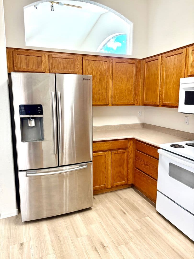 Apache Jct House: 2018 S Rennick Dr