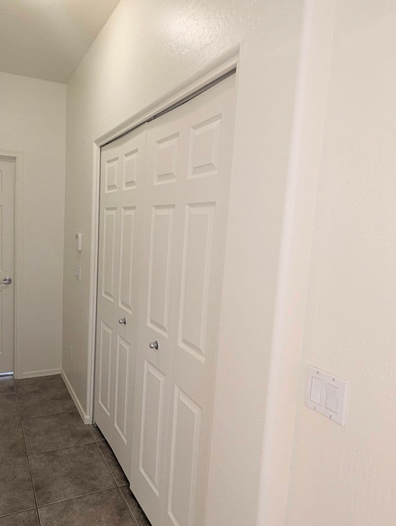 Maricopa House: 44714 W. Alamendras Street