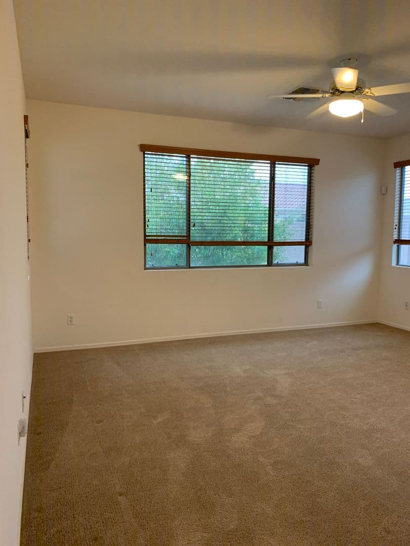 Chandler House: 3681 E Powell Pl