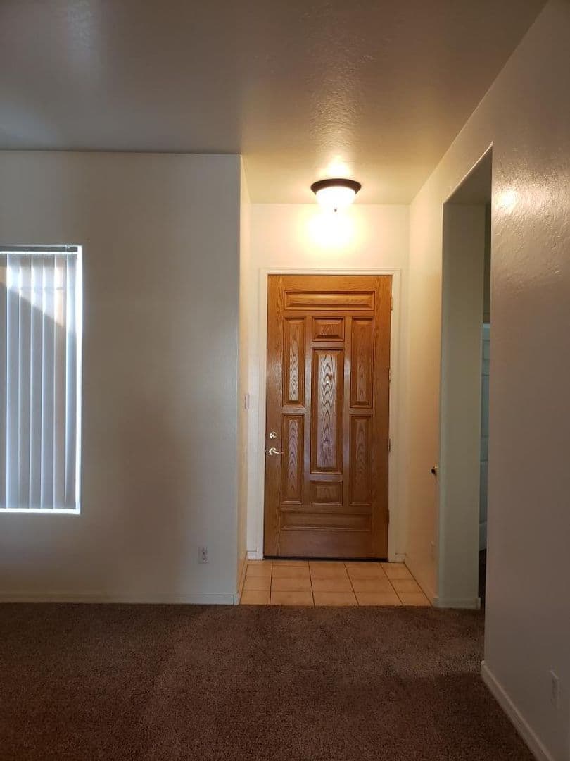 Chandler House: 760 E Indian Wells Place