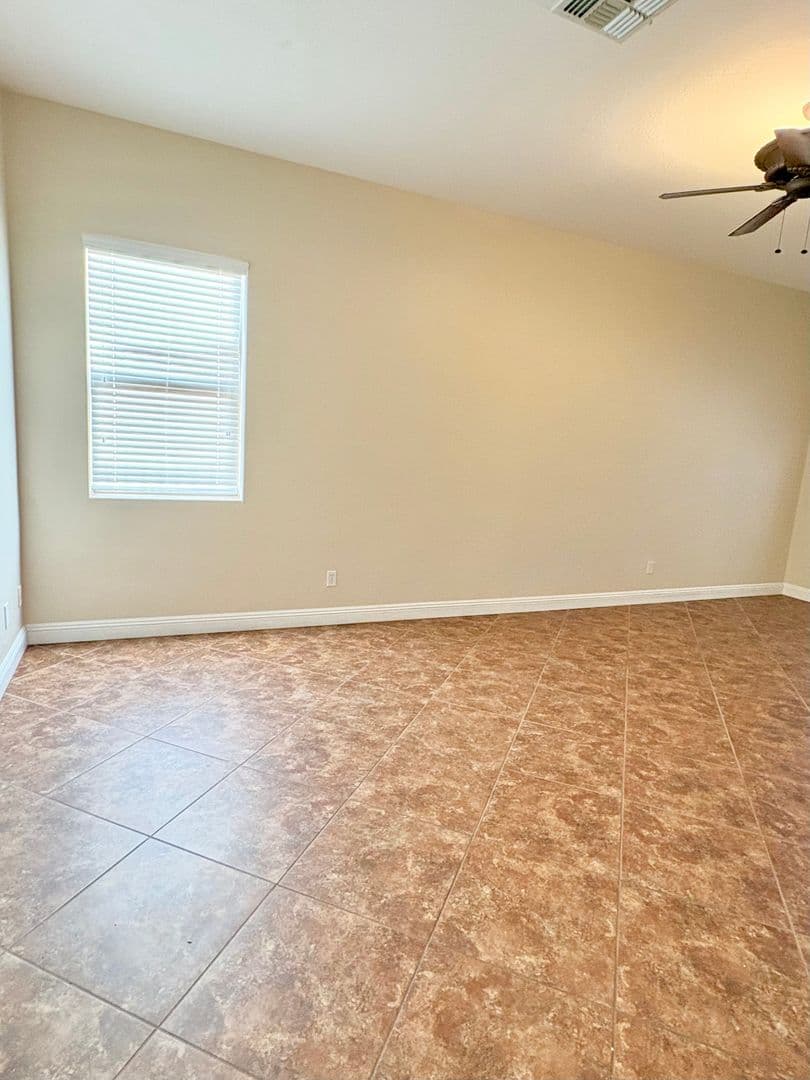 Peoria House: 27701 N. Higuera Drive