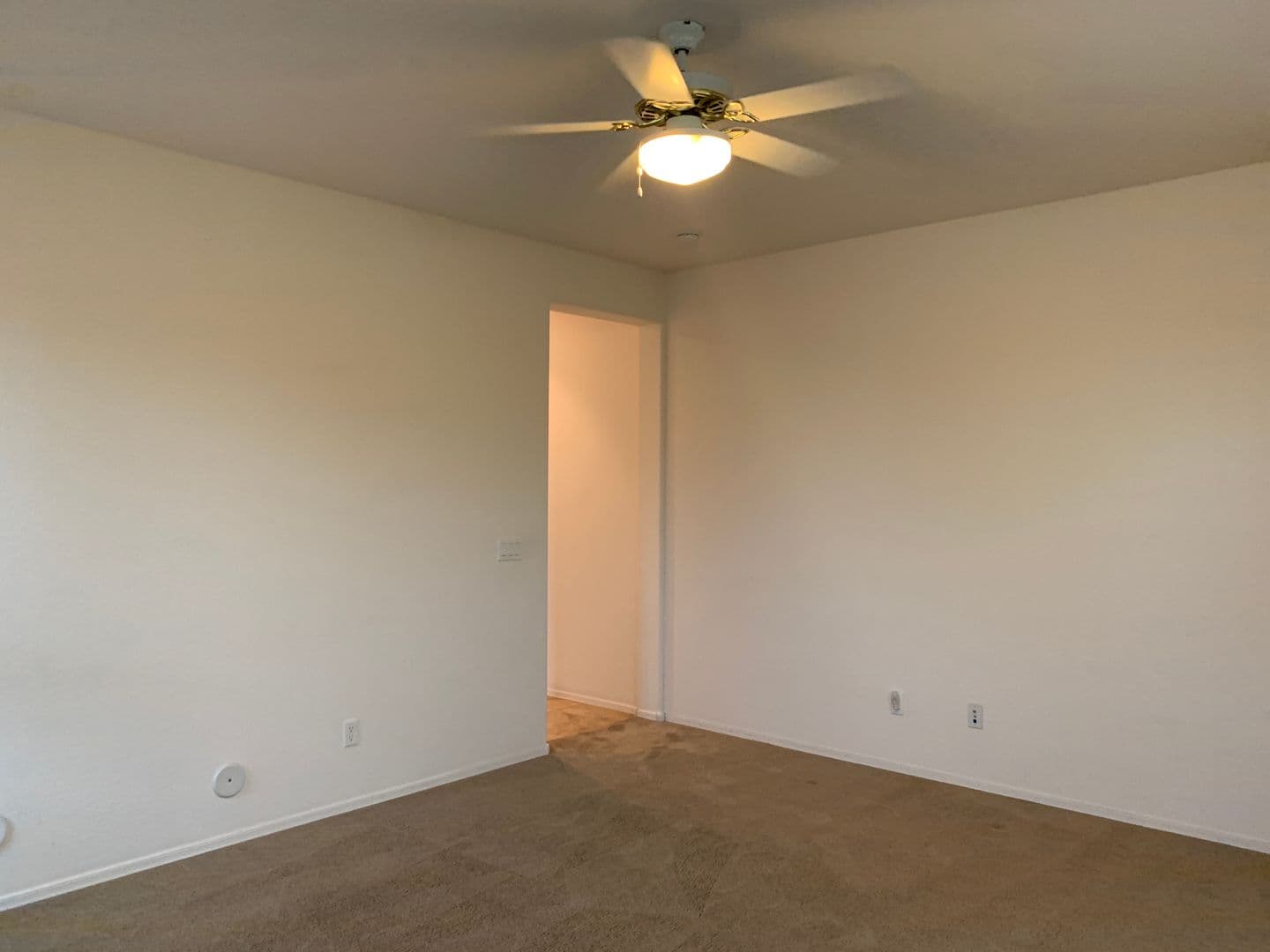 Chandler House: 3681 E Powell Pl