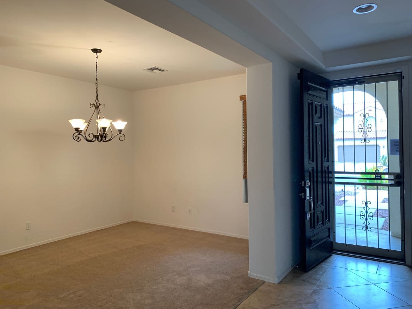 Chandler House: 3681 E Powell Pl
