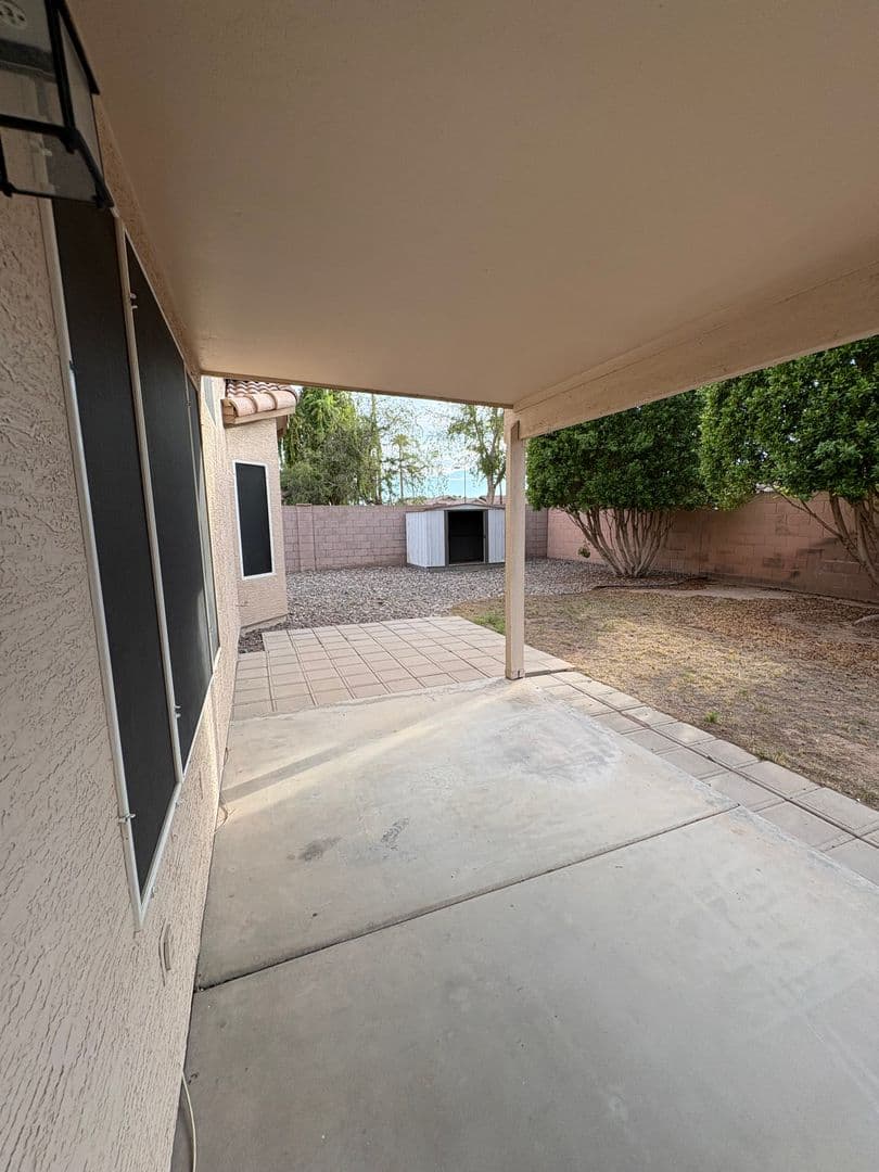 Gilbert House: 1946 S. Oak St