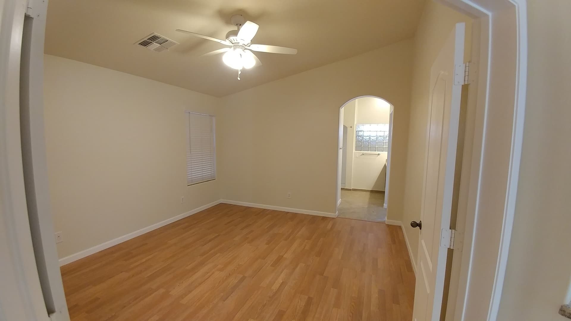 San Tan Valley House: 1004 W Dexter Way