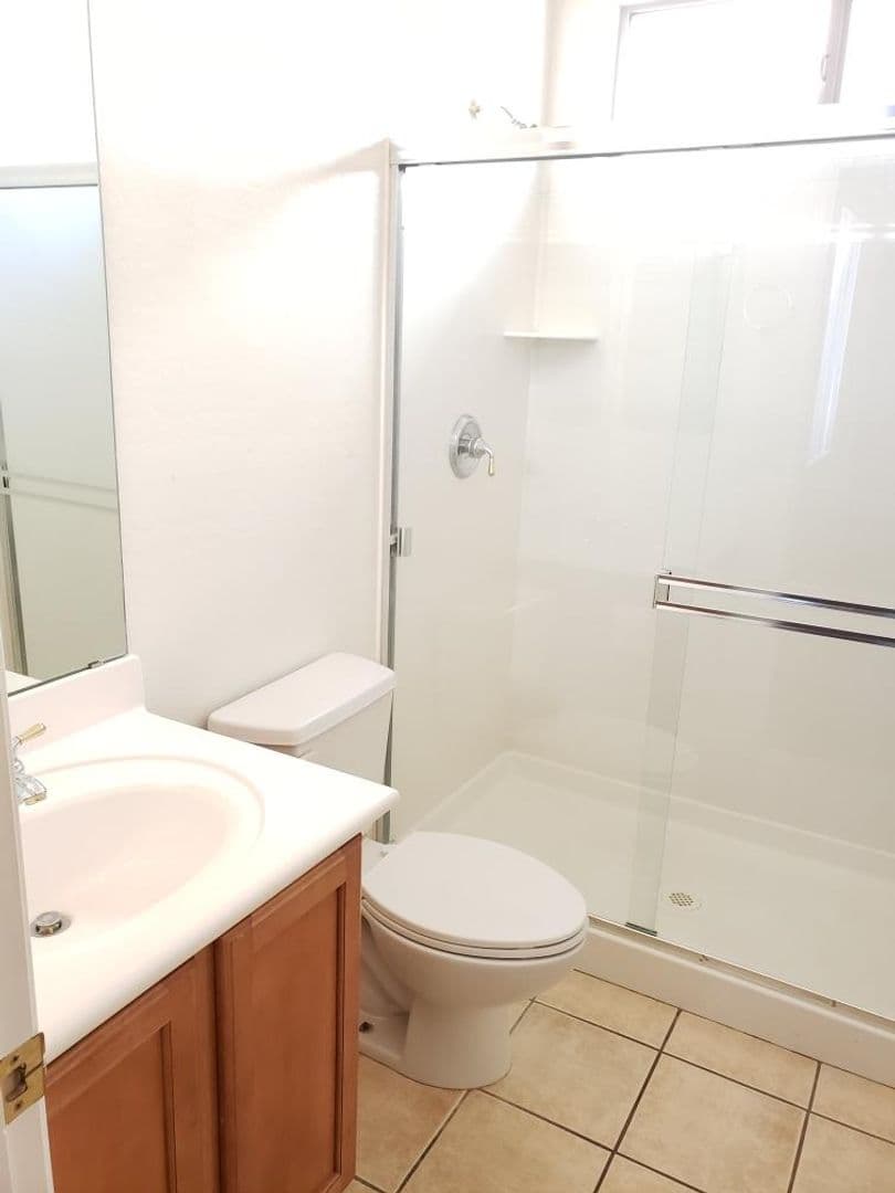 Chandler House: 760 E Indian Wells Place