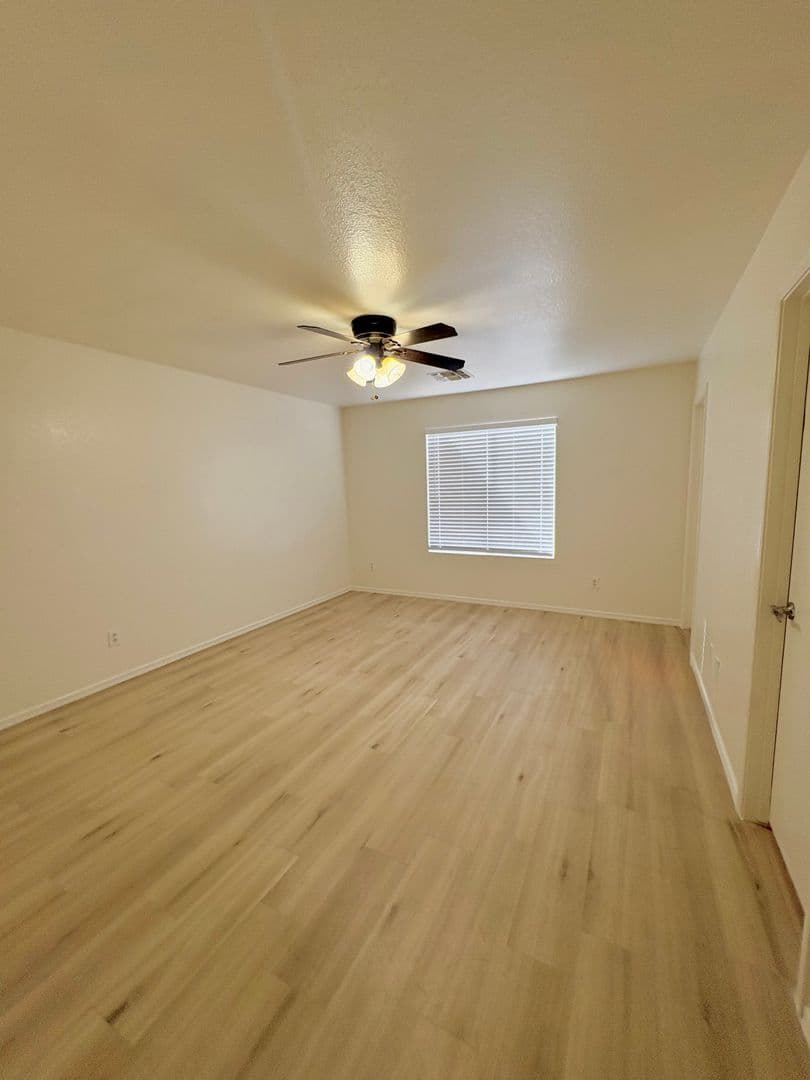 Apache Jct House: 2018 S Rennick Dr