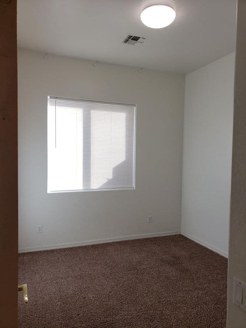 Chandler House: 760 E Indian Wells Place