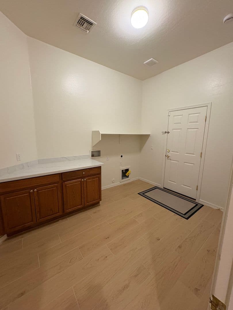 Chandler House: 3767 E Scorpio Pl