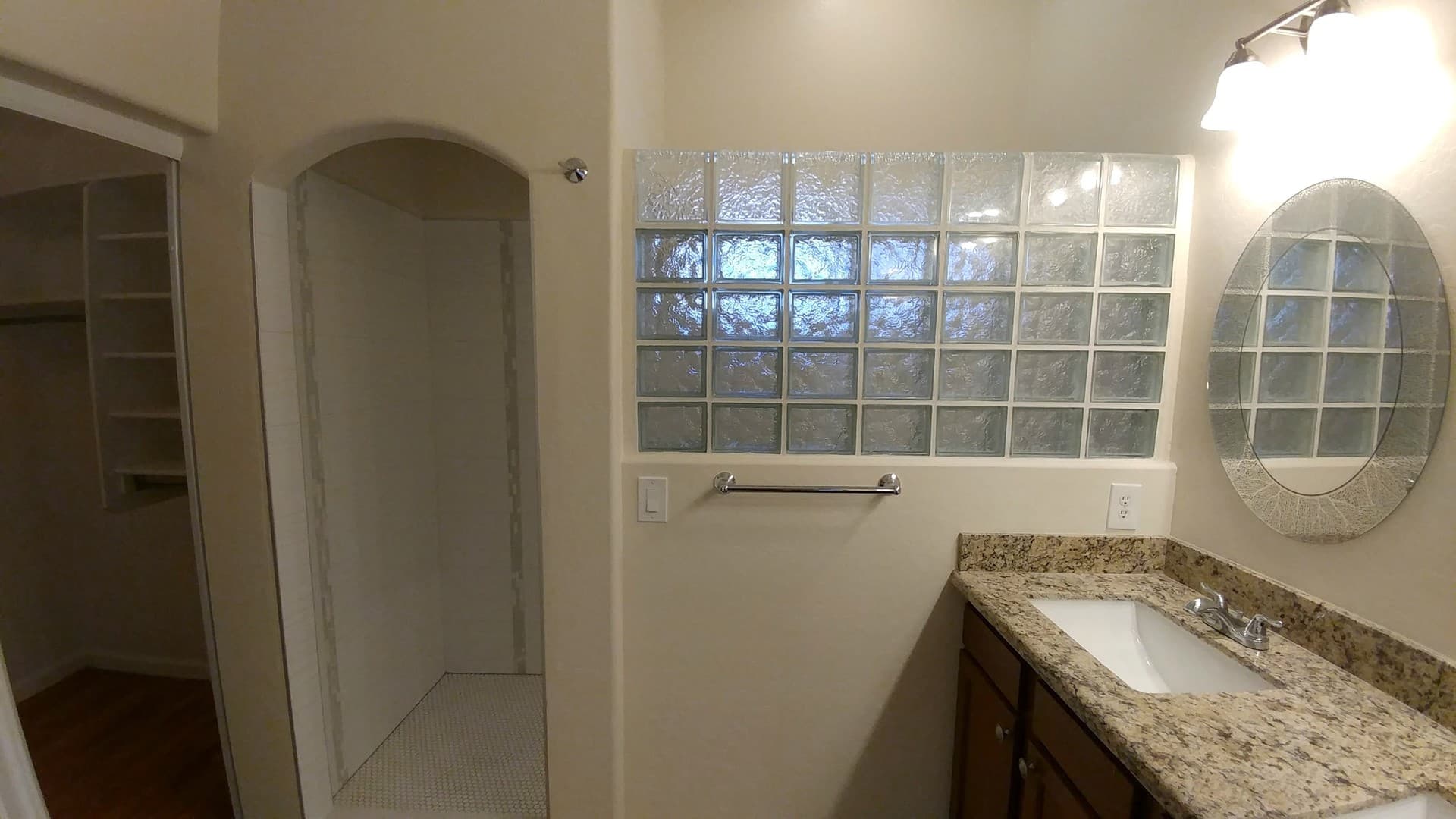 San Tan Valley House: 1004 W Dexter Way
