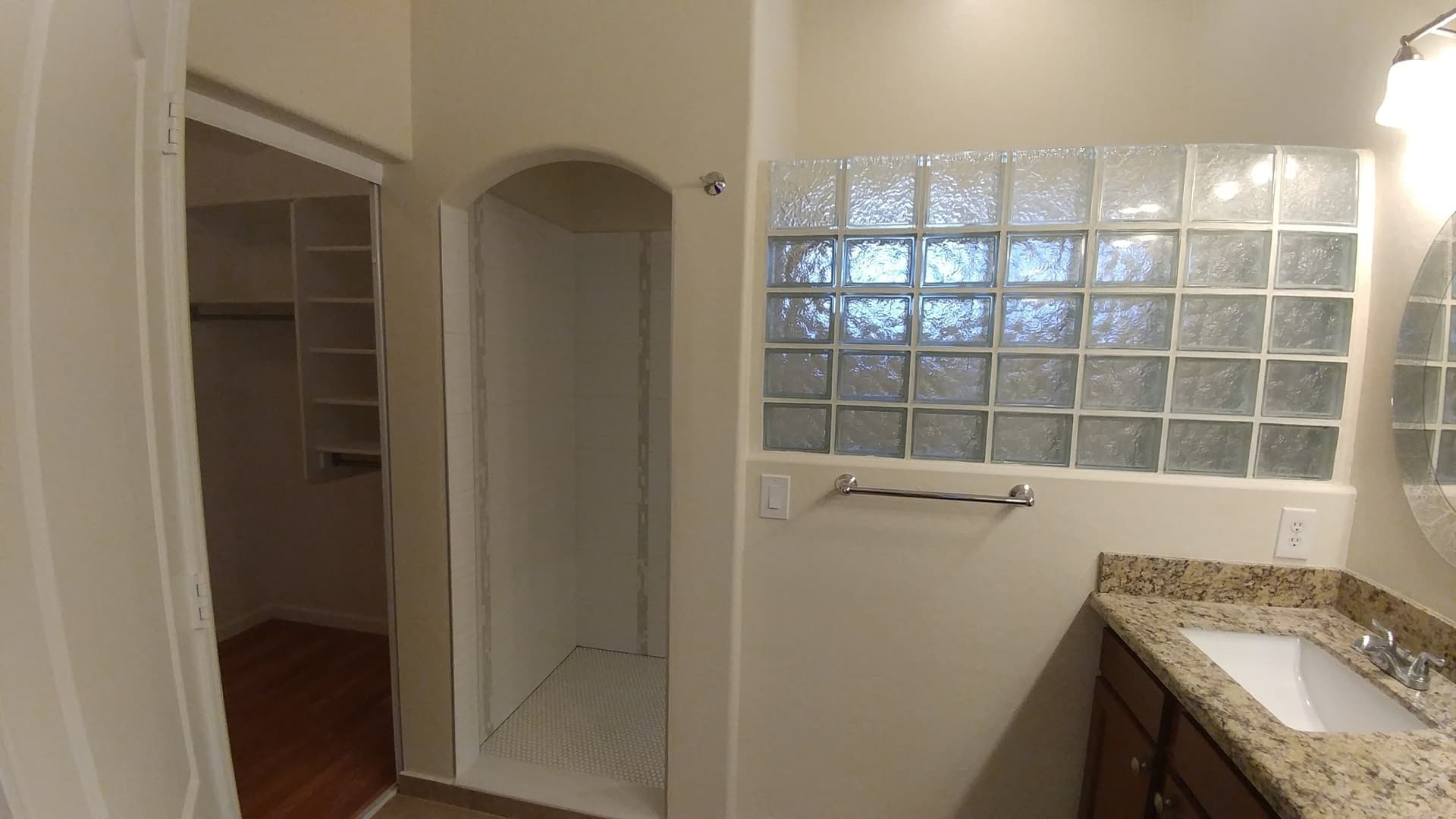 San Tan Valley House: 1004 W Dexter Way