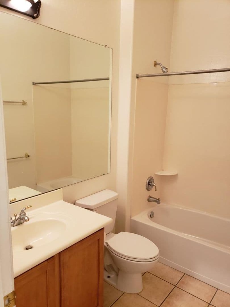 Chandler House: 760 E Indian Wells Place
