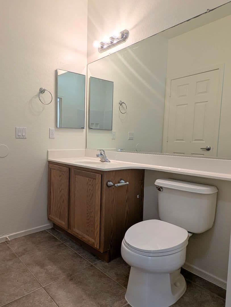 Maricopa House: 44714 W. Alamendras Street