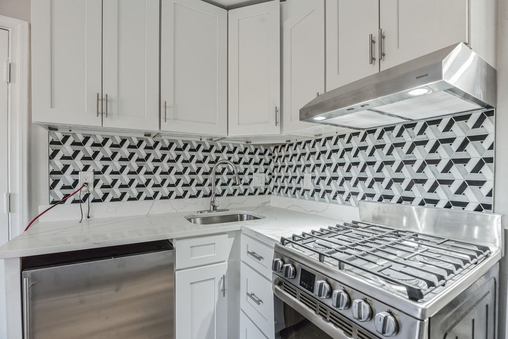 Washington Apartment: 1010 P Street NW
