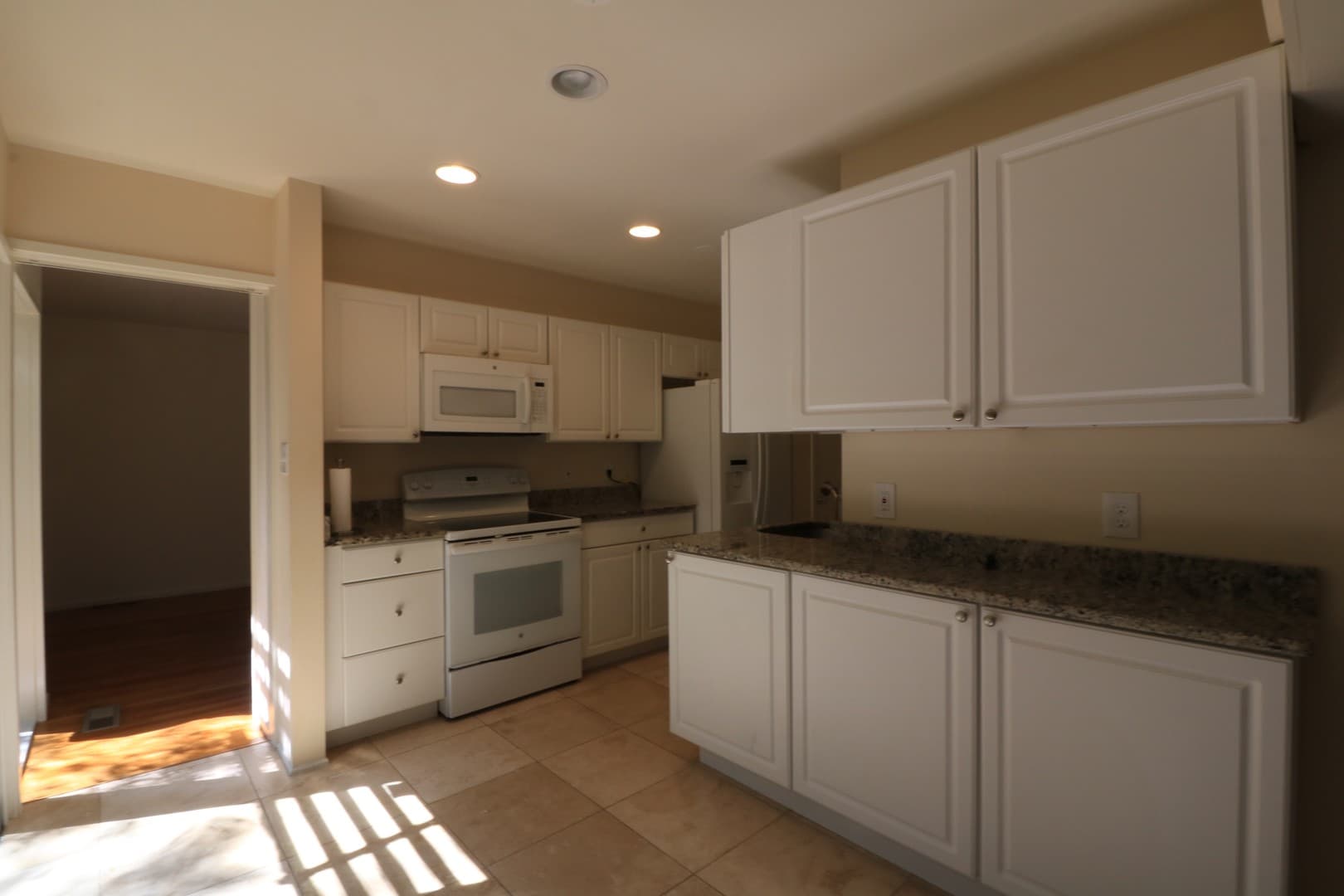 Bethesda House: 6609 Selkirk Drive