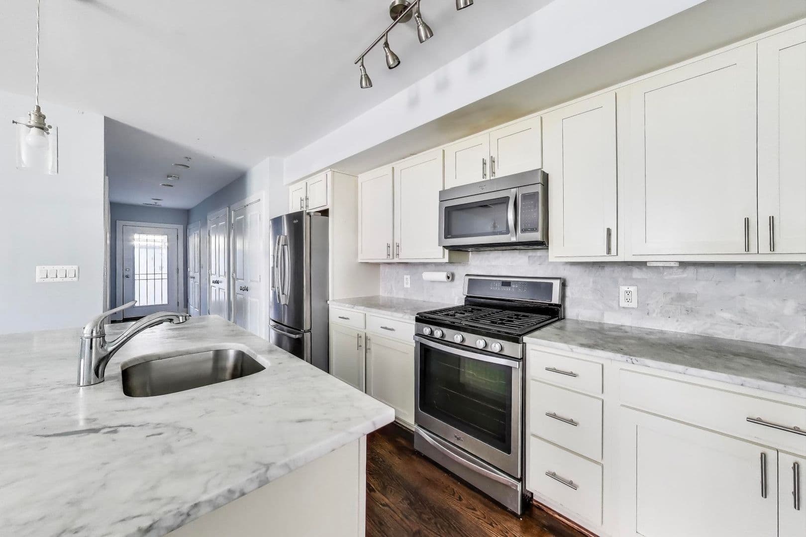 Washington Townhome: 1480 Harvard St., NW