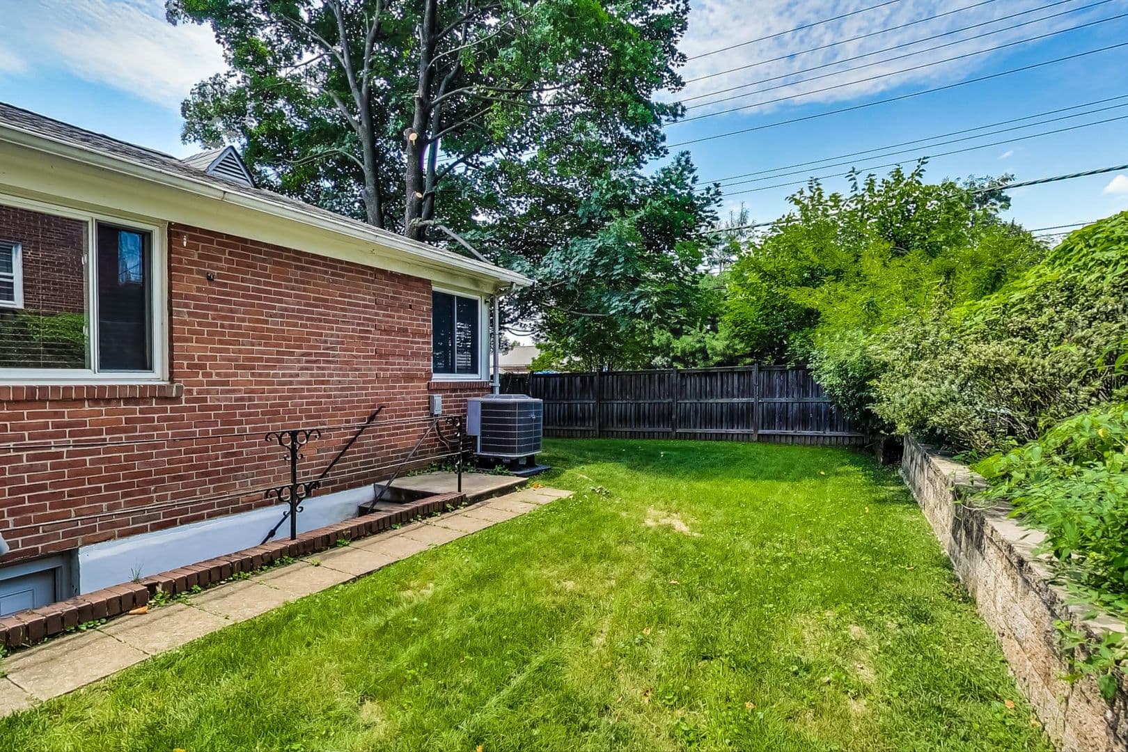Bethesda House: 8617 Lynbrook Drive