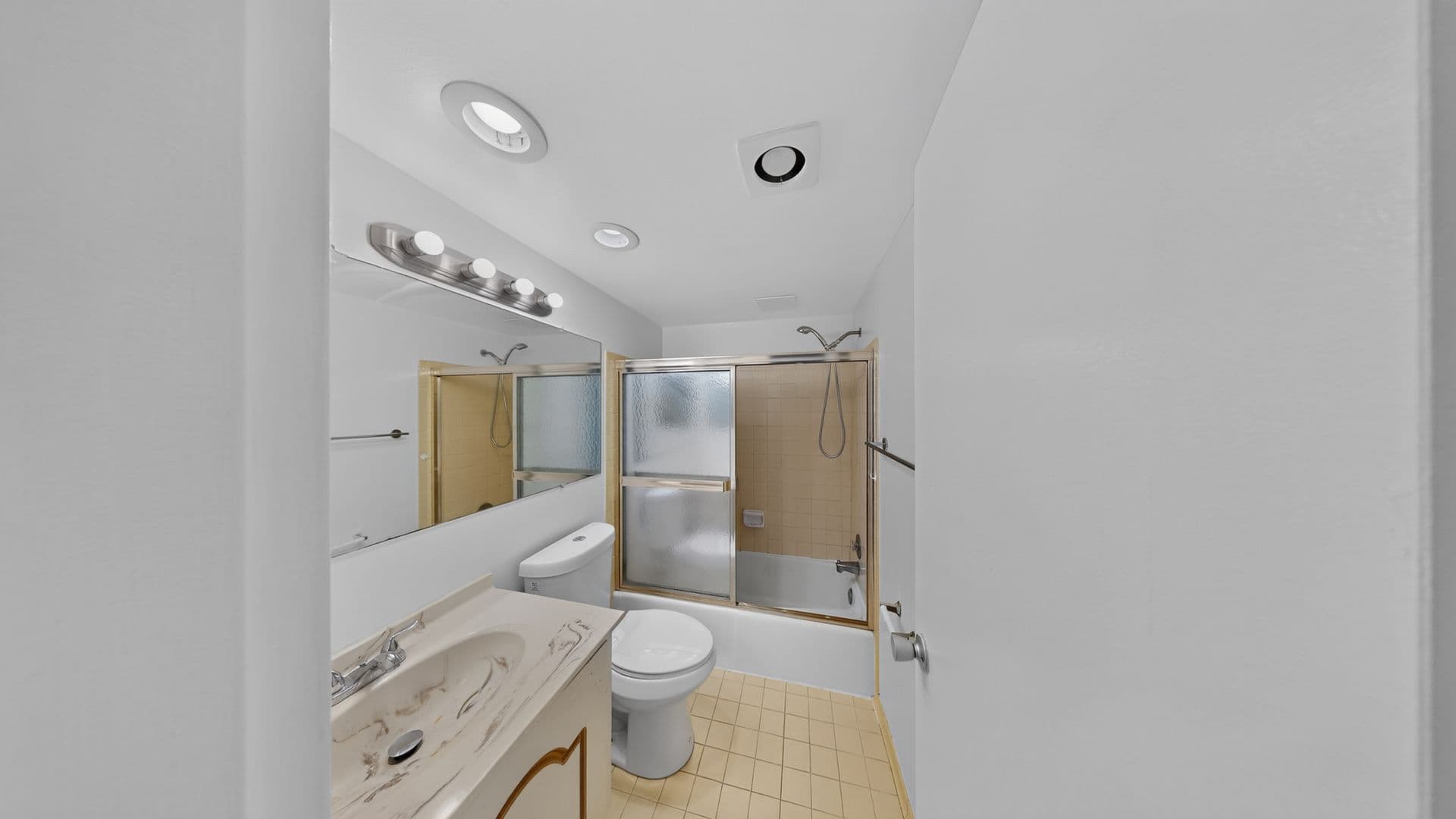Montgomery Village Condo: 10022 Stedwick Rd