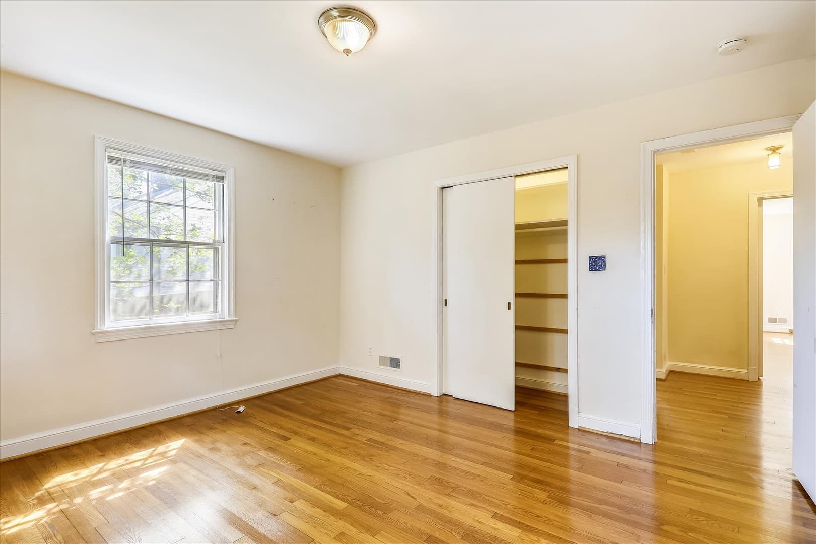 Chevy Chase House: 3303 Winnett Road