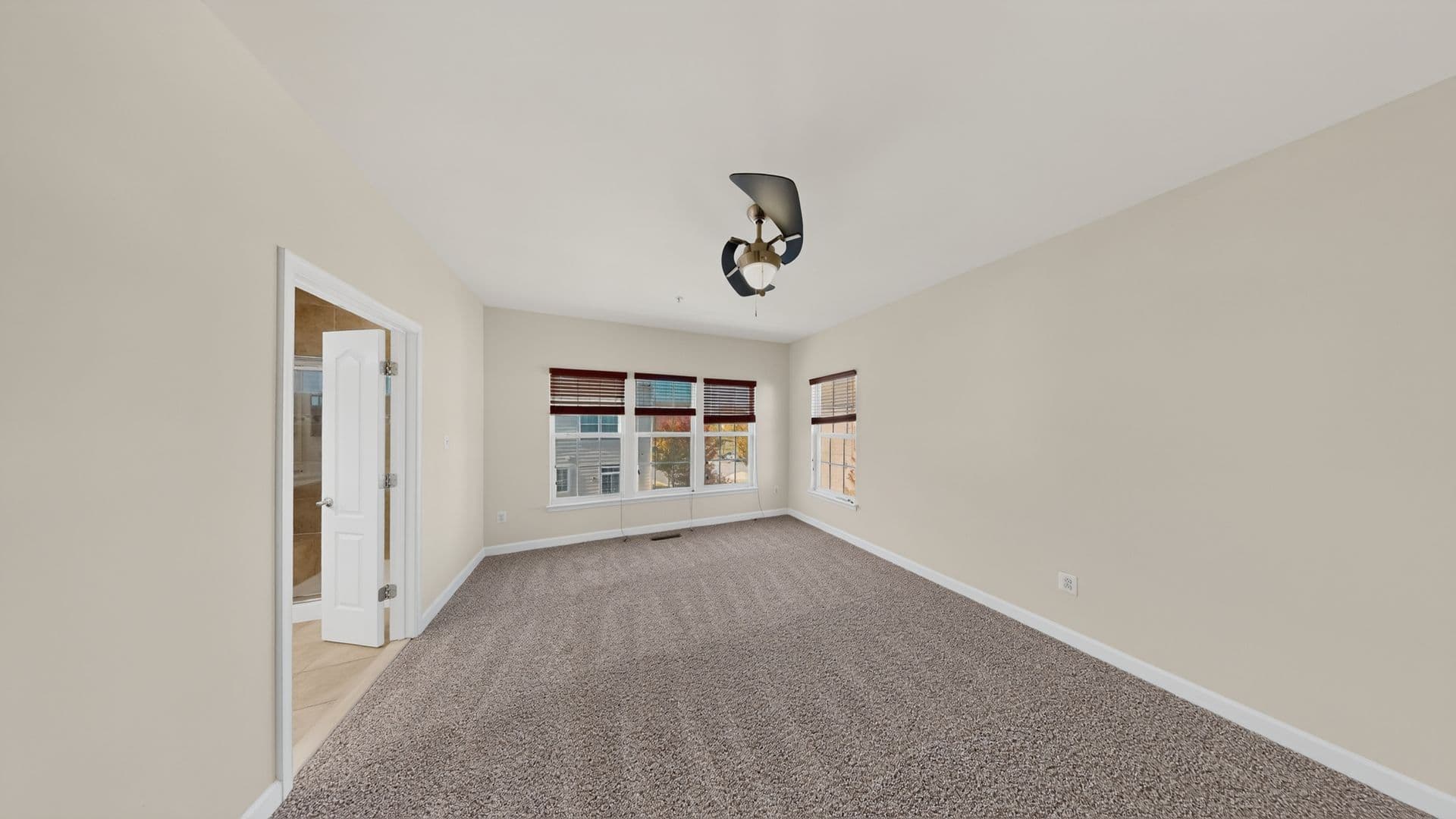 Silver Spring Townhome: 2148 Little Sorrel Way