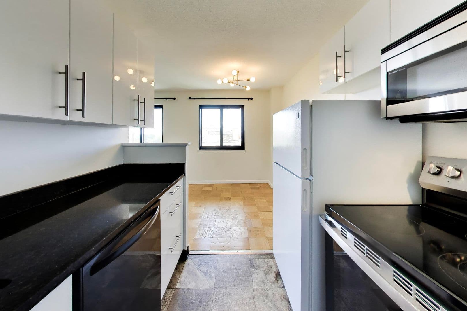 Washington Condo: 1816 New Hampshire Ave NW