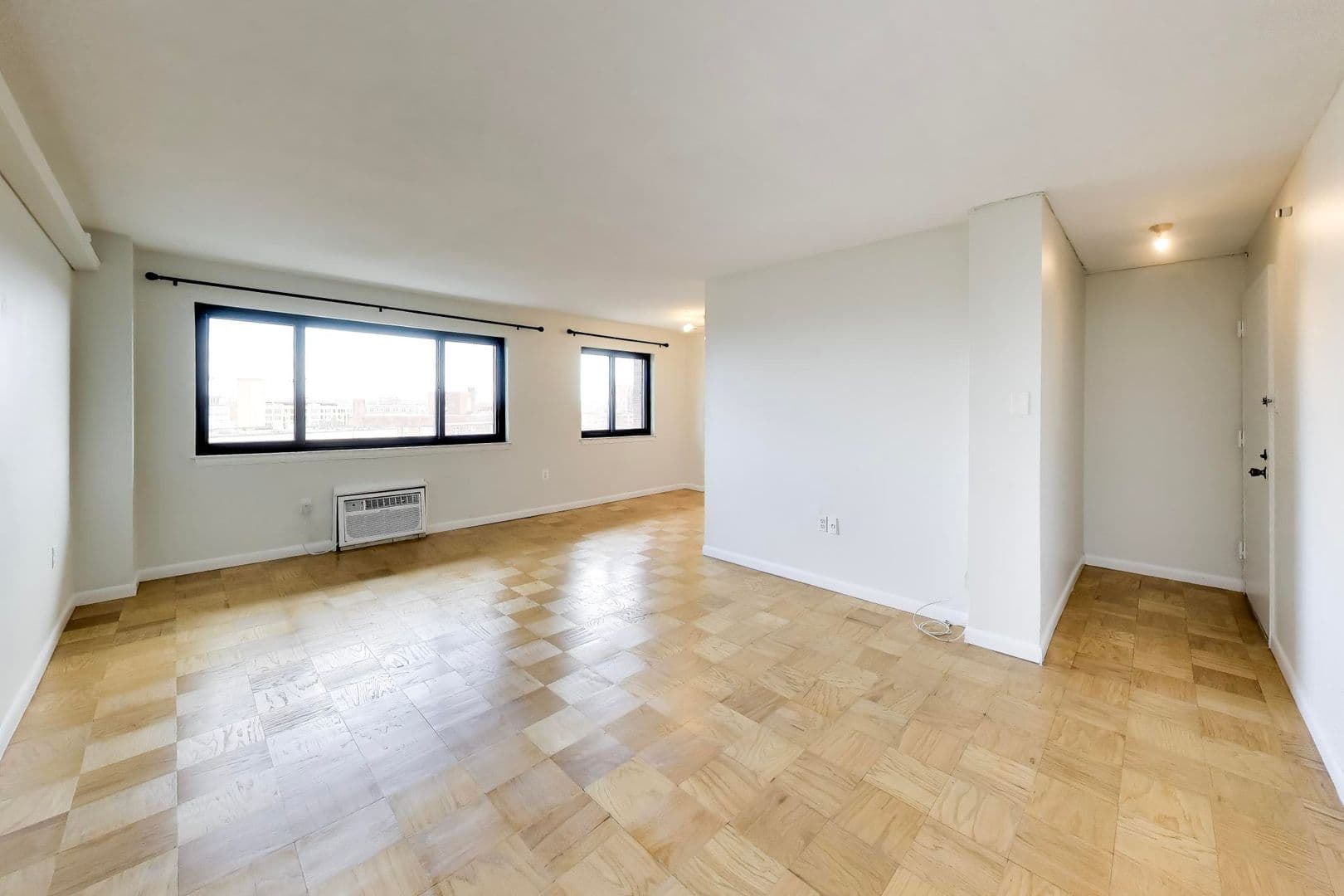 Washington Condo: 1816 New Hampshire Ave NW