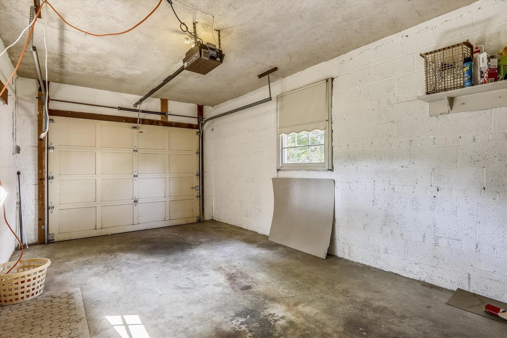 Chevy Chase House: 3303 Winnett Road