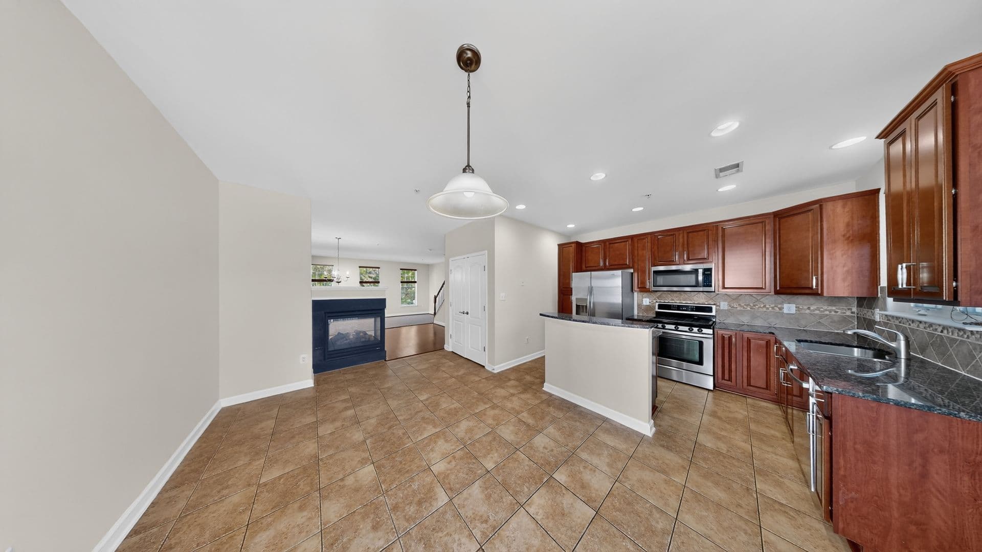 Silver Spring Townhome: 2148 Little Sorrel Way