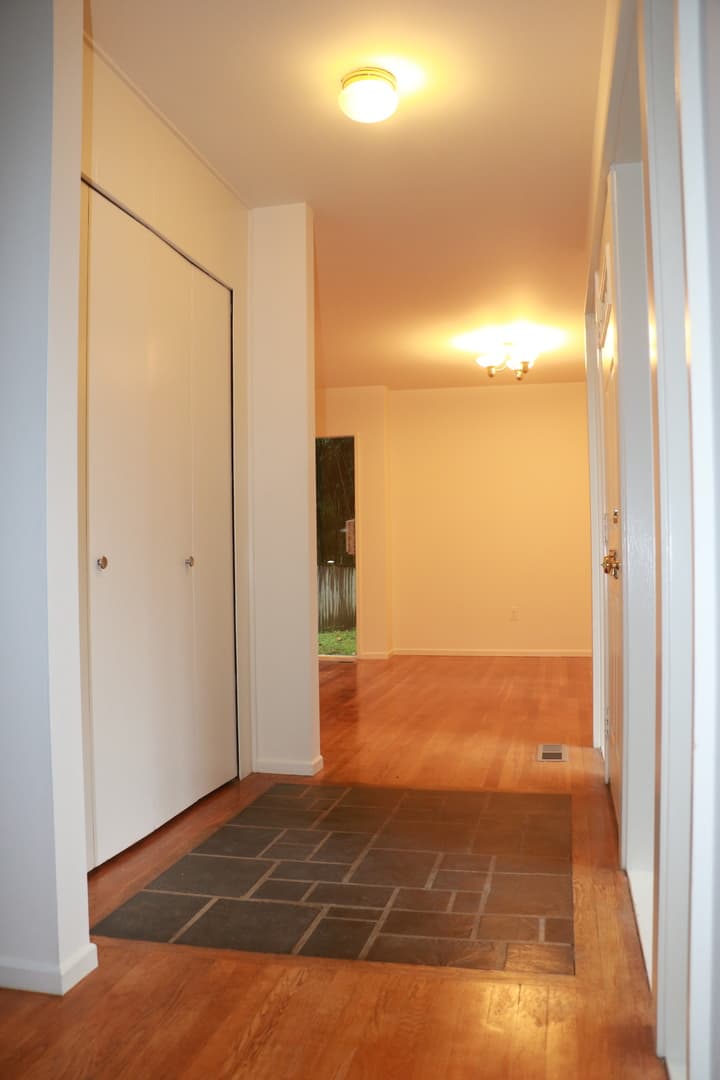 Bethesda House: 6609 Selkirk Drive
