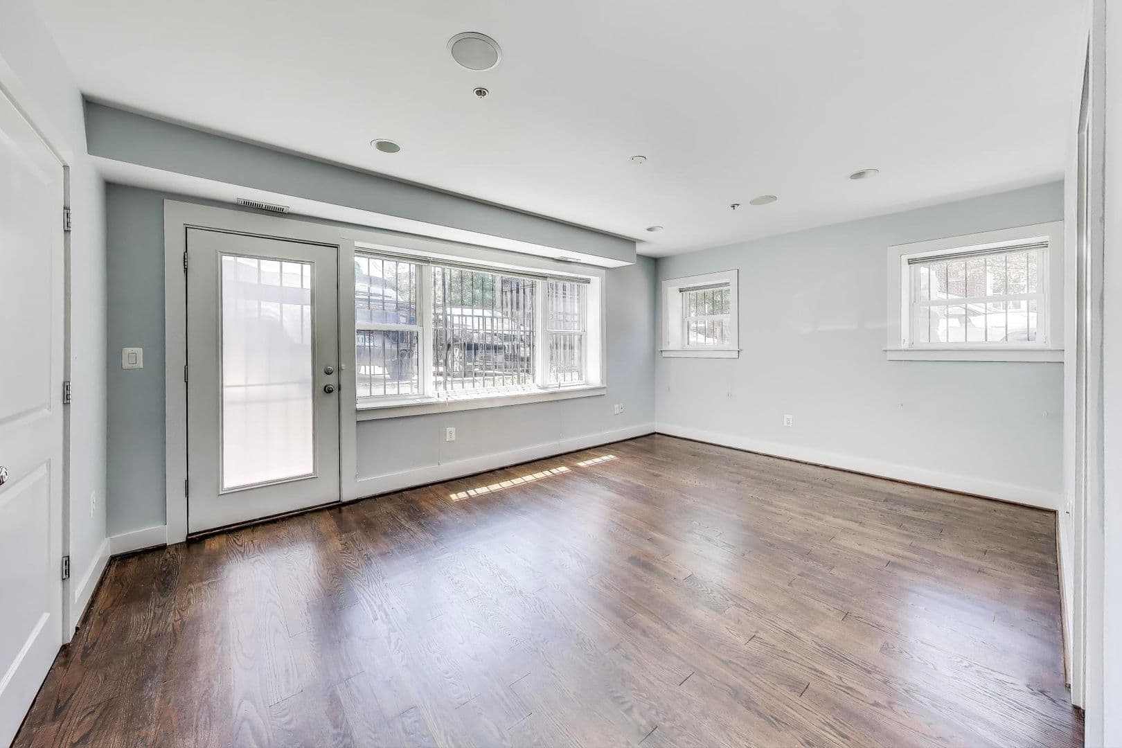 Washington Townhome: 1480 Harvard St., NW